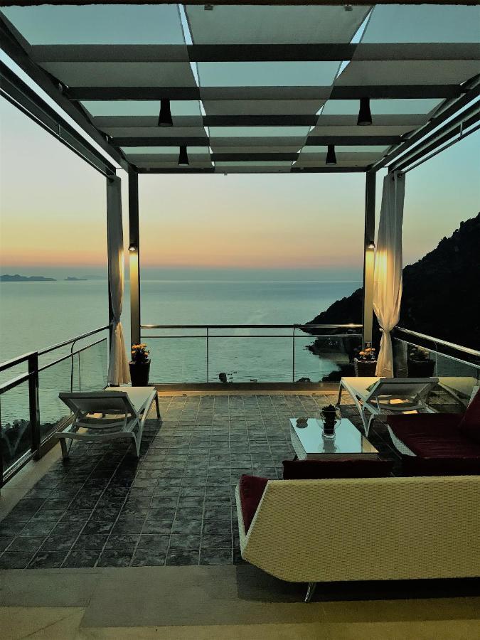 Athina Epavlis - Ethereal Charm Of Blue Horizons Ravdhoúkha Exterior foto